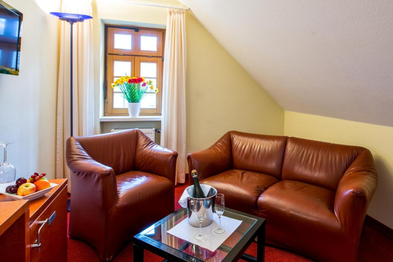 Hotel Zum Ritter Φούλντα Εξωτερικό φωτογραφία