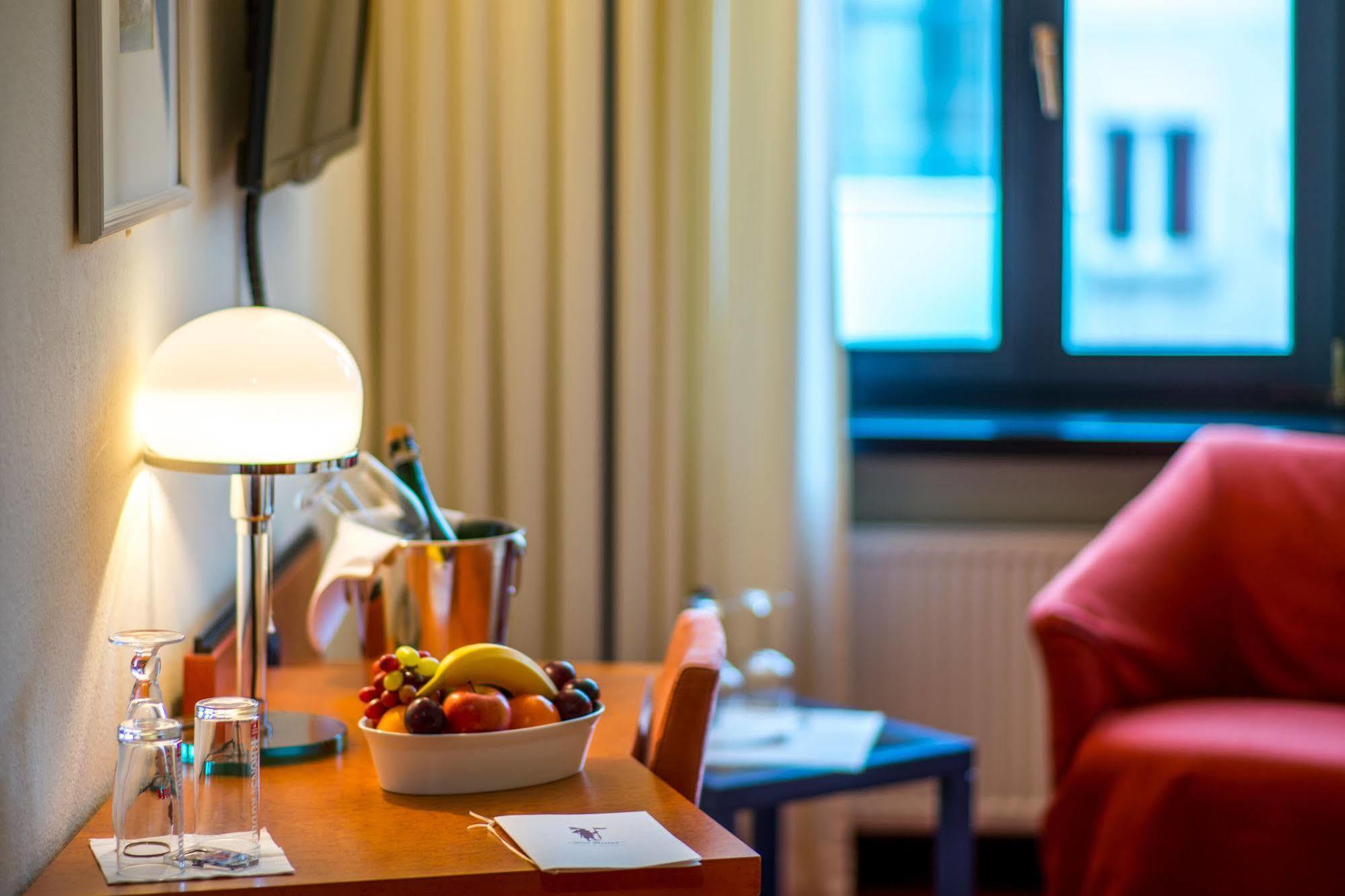 Hotel Zum Ritter Φούλντα Εξωτερικό φωτογραφία