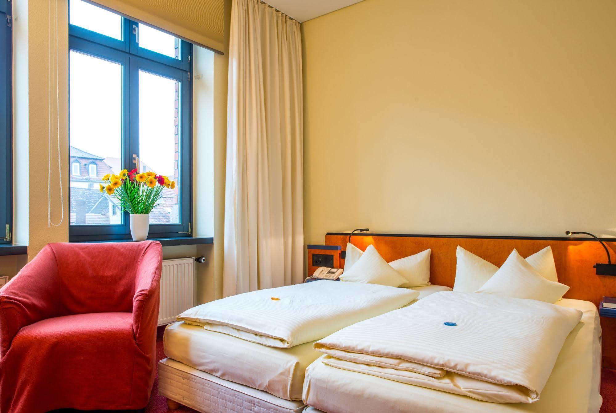 Hotel Zum Ritter Φούλντα Εξωτερικό φωτογραφία
