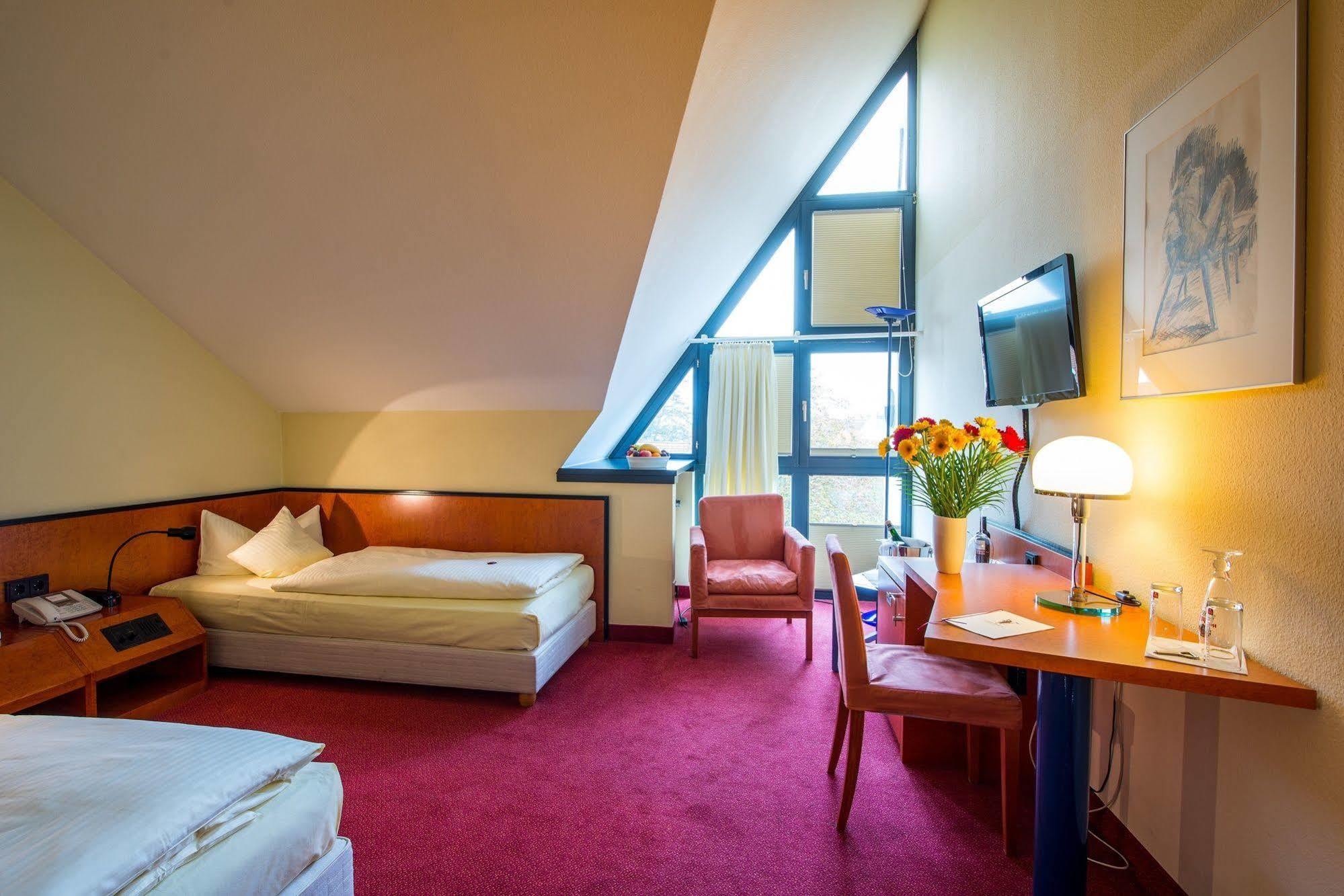 Hotel Zum Ritter Φούλντα Εξωτερικό φωτογραφία